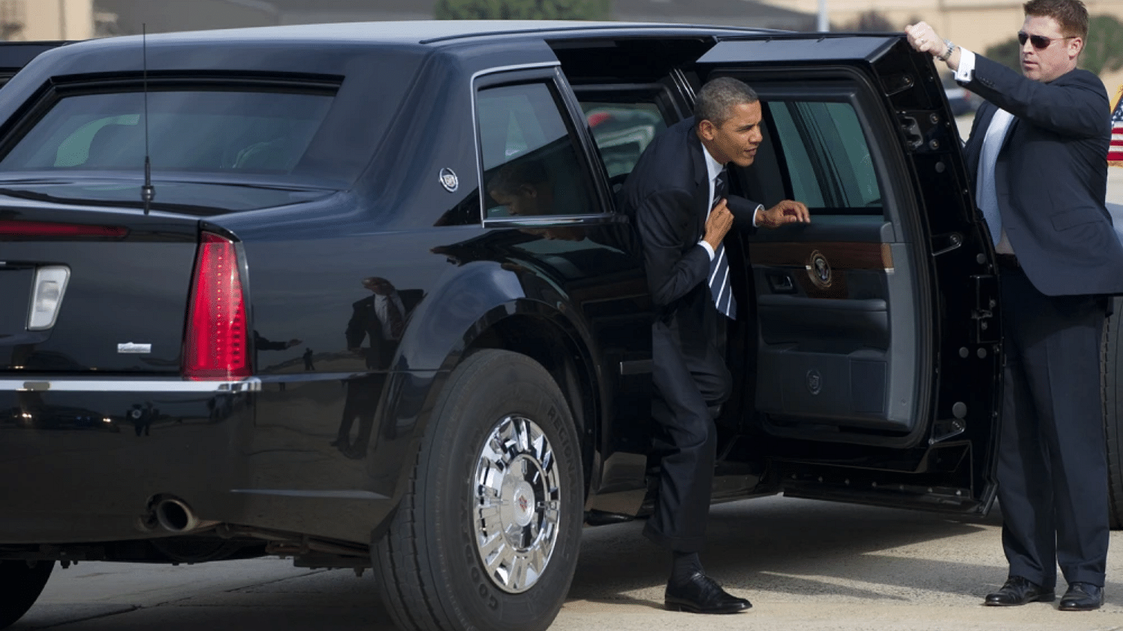 Barack Obama's Custom Cadillac “Beast”