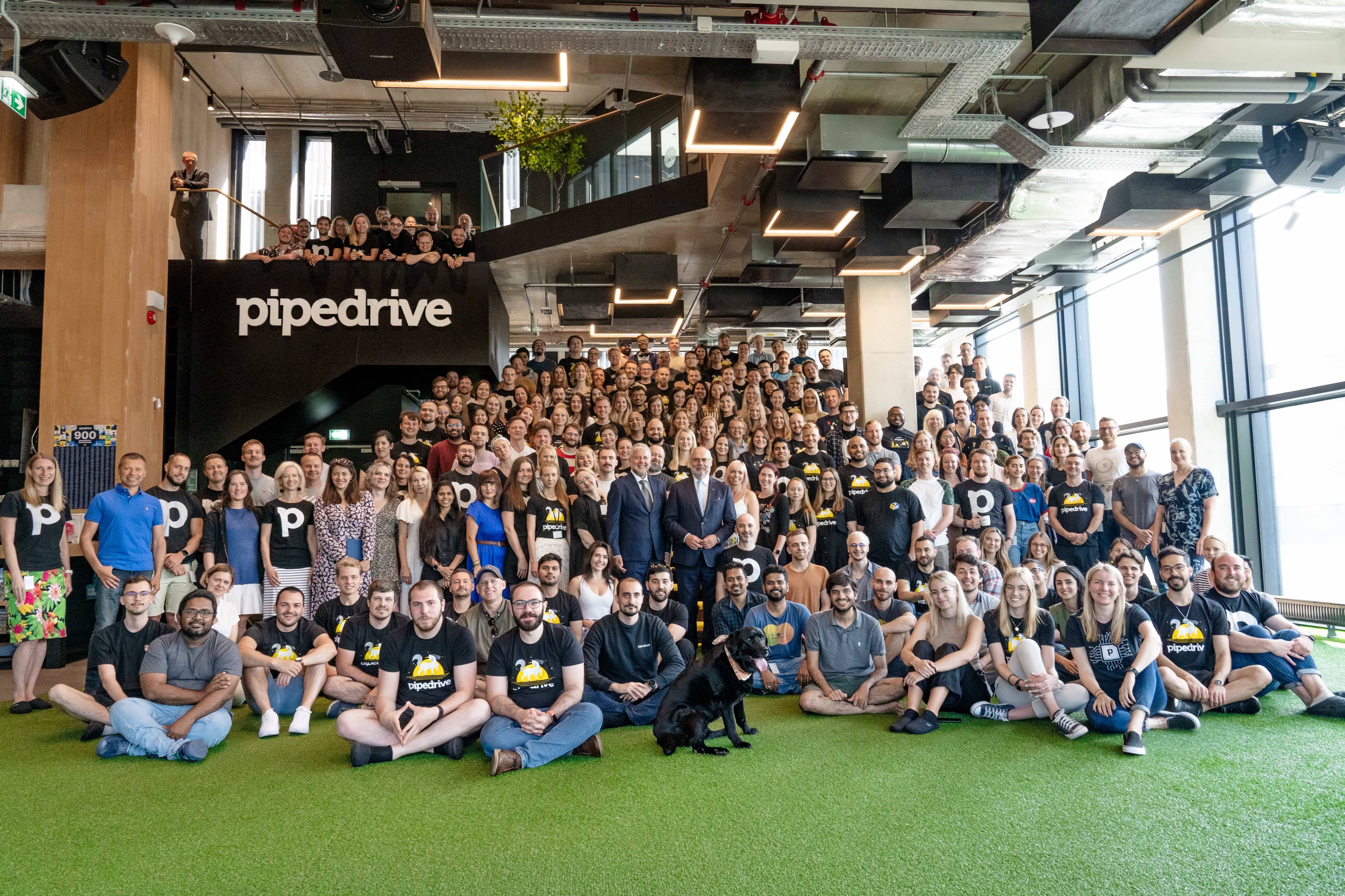 Pipedrive vs Canva: Which Software Is Better?