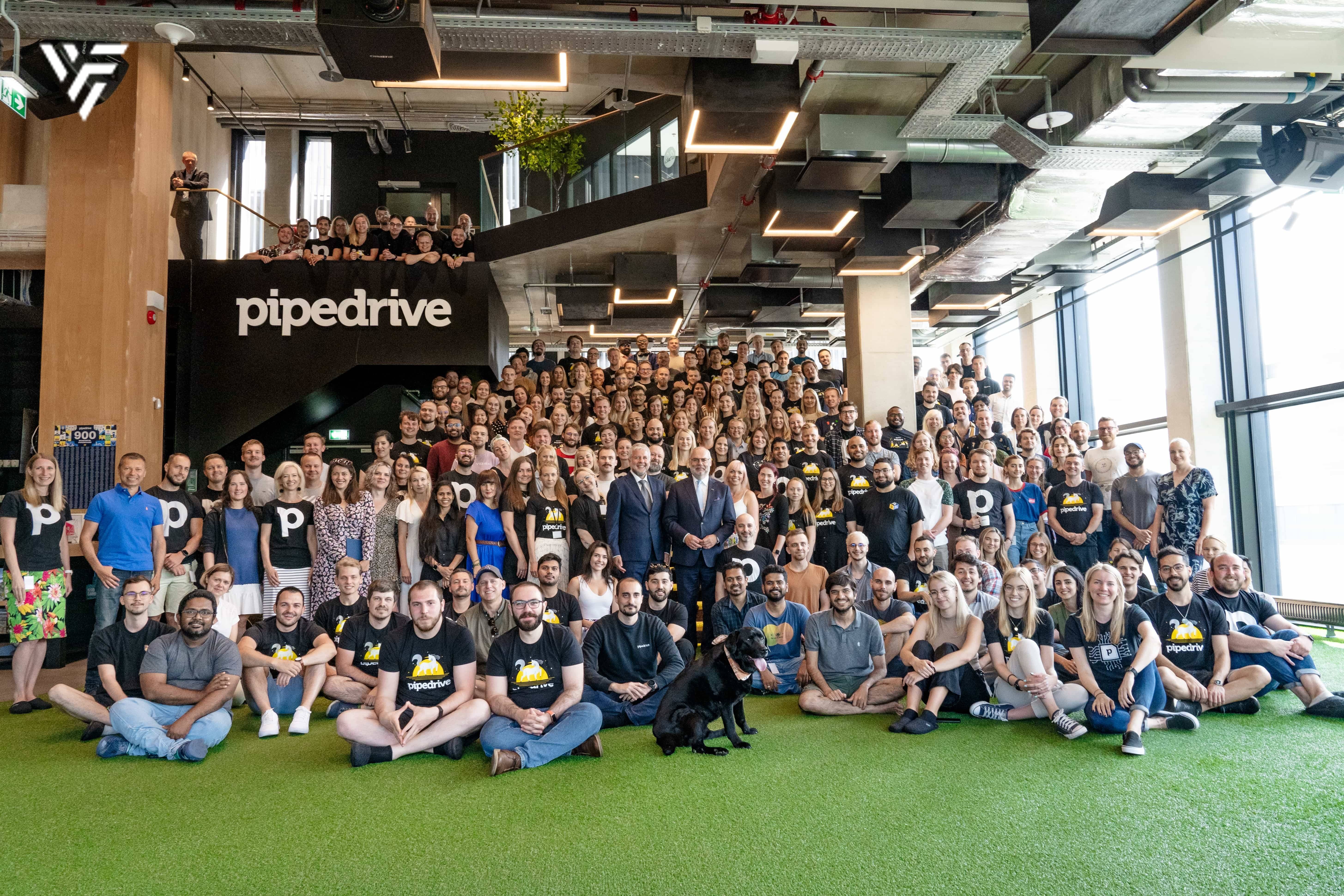 Pipedrive vs Canva: Which Software Is Better?