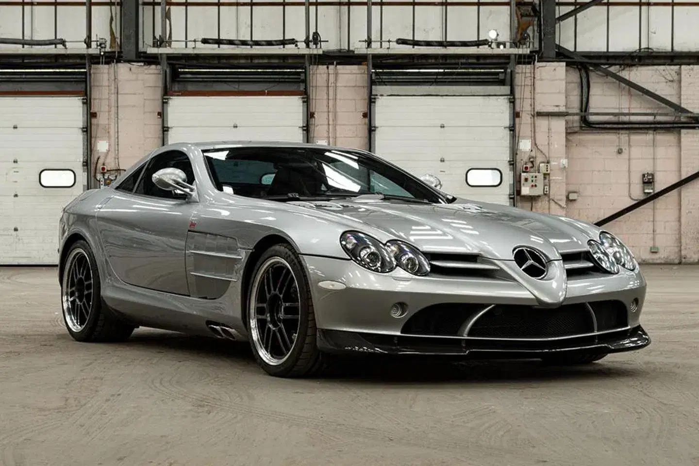 Mercedes-Benz SLR McLaren