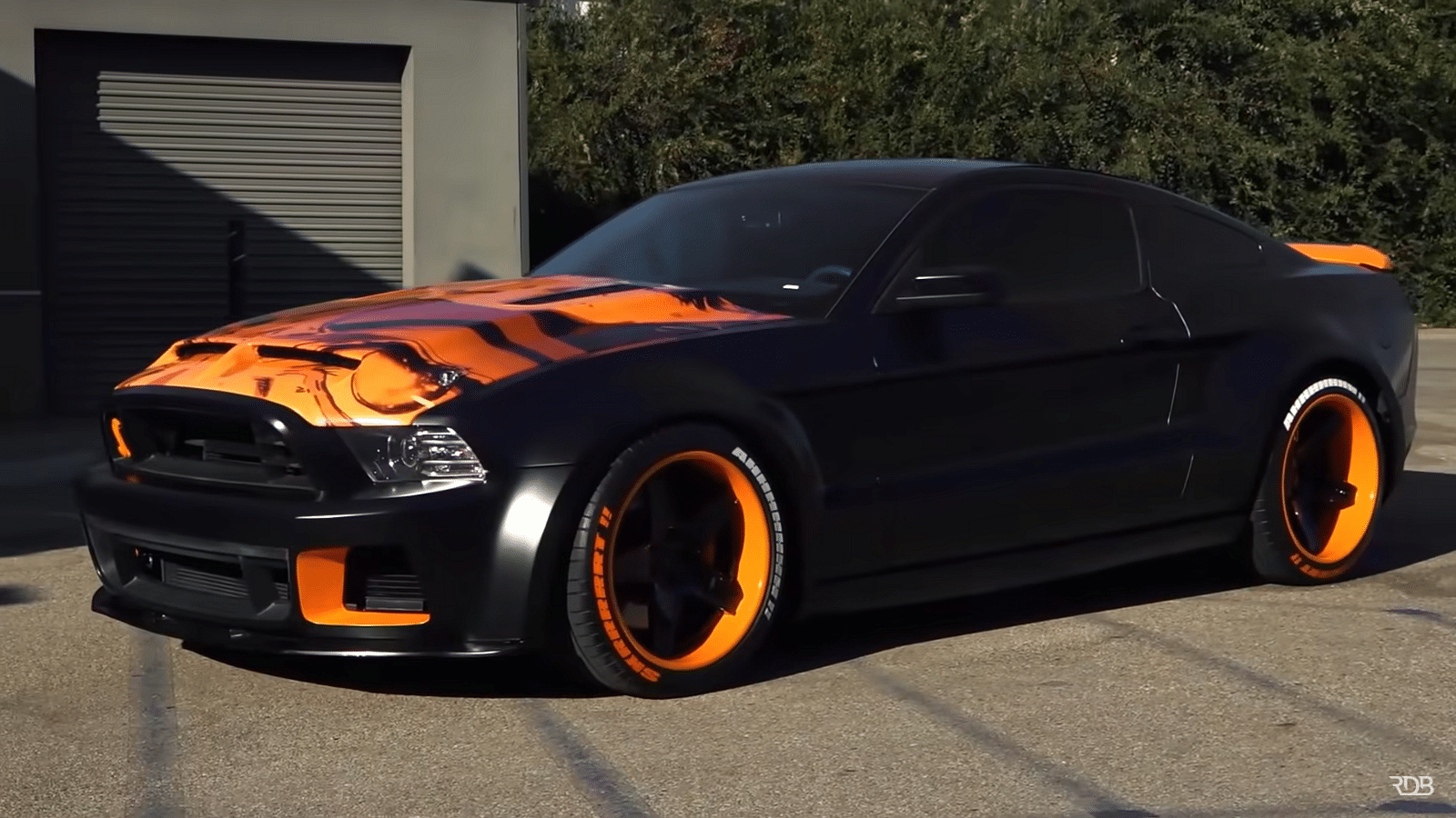 Chris Brown's Mustang Shelby GT500