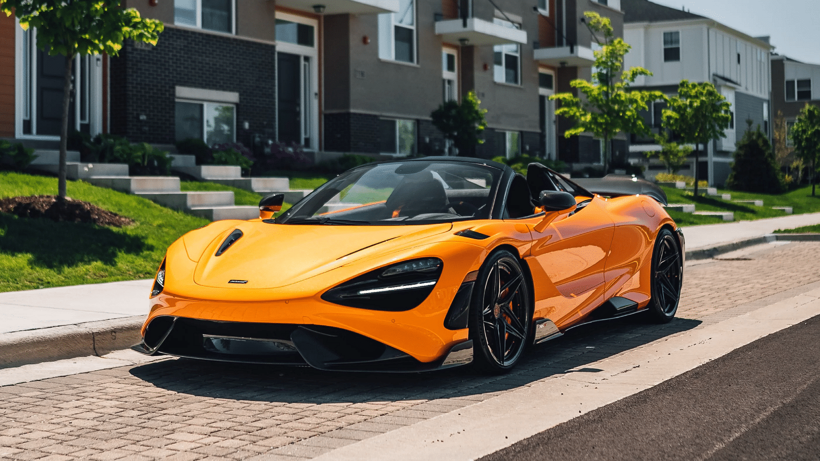 2022 McLaren 765LT Spyder - The Hamilton Collection