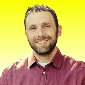 Lukas Walton