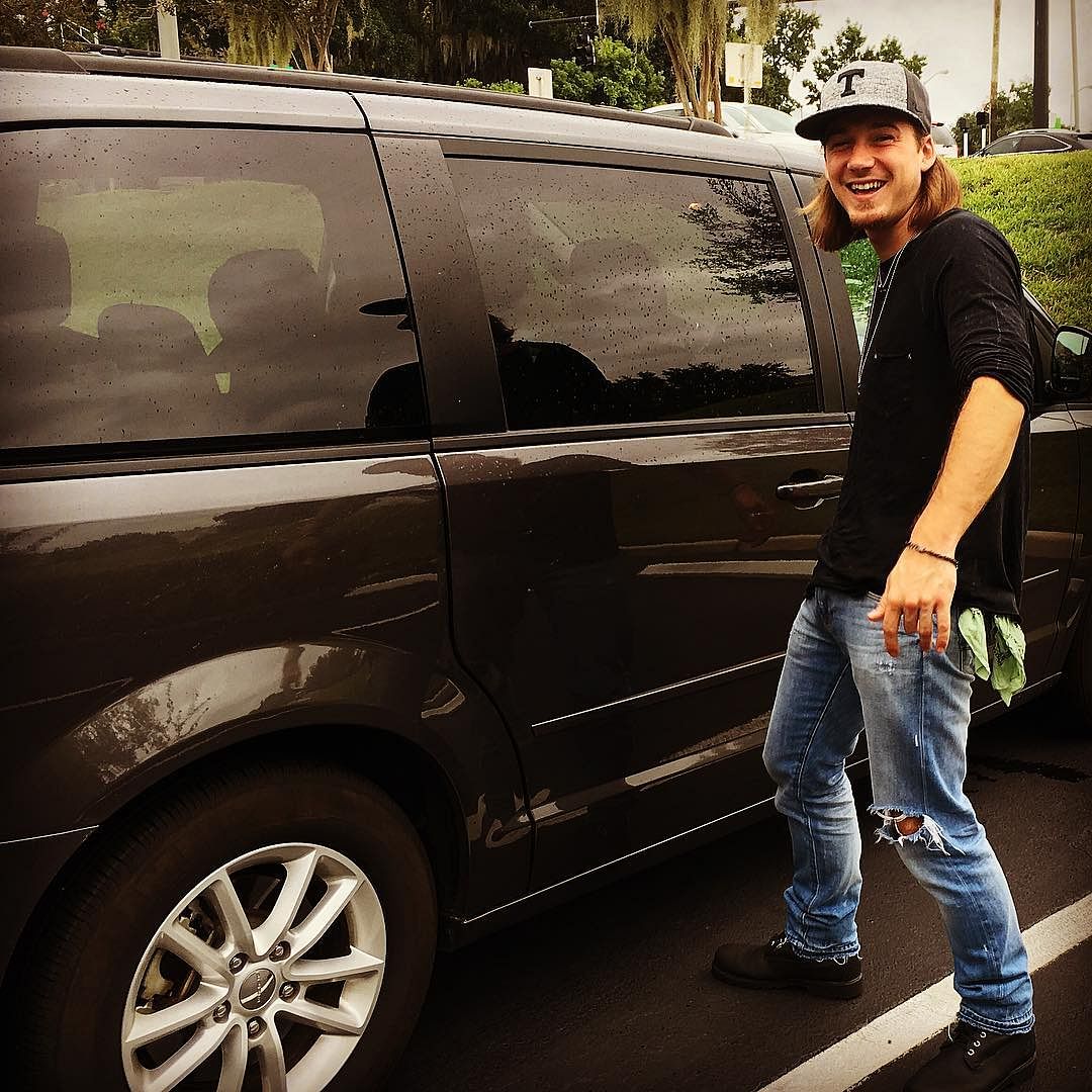 Morgan Wallen car Dodge Grand Caravan