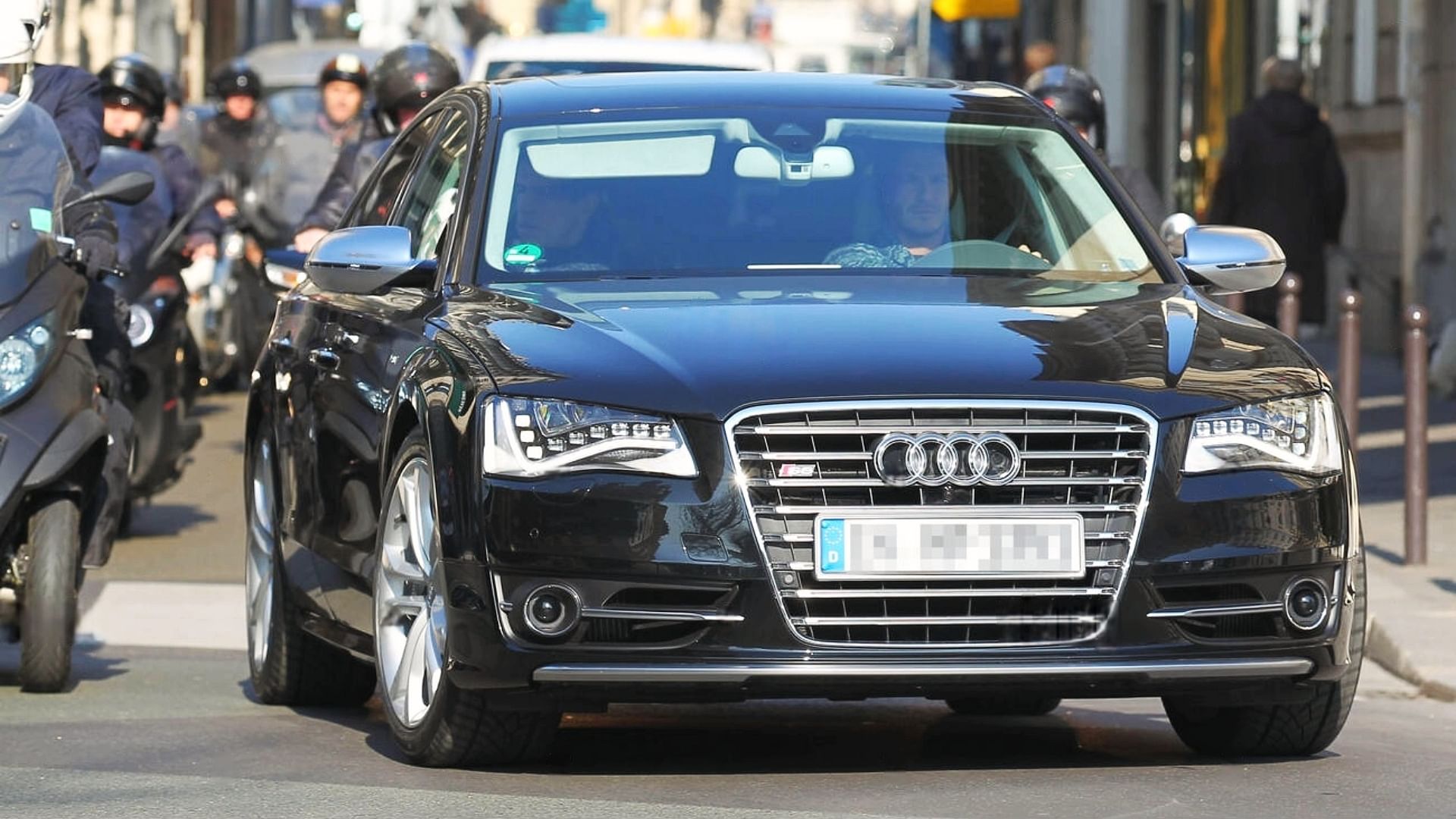 David Beckham's AUDI S8